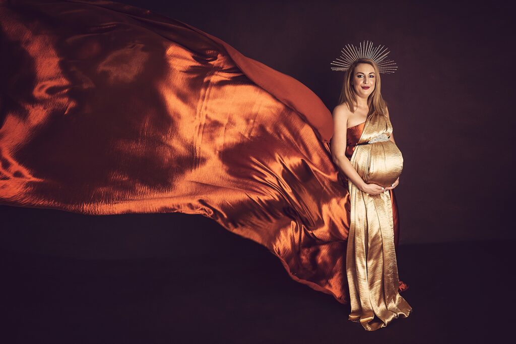 Maternity Timeline & Newborn Bundle Stories To Inspire Photography